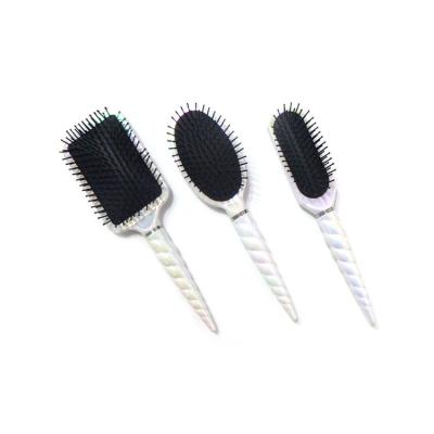 China Custom Logo Curved Wave Brush 360 Hair Scalp Massage Pad Shampoo Brush With Sexy Handle for sale