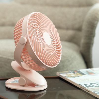 China Convenience fan low price mini recargables de ventilador de teto portatil ventiladores de mesa de mesa table fan recargable electric clip usb charging for sale