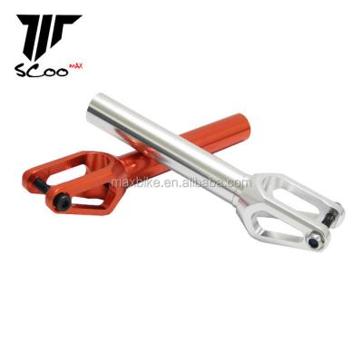 China 100/110 mm Freeststyle customized color alloy scooter parts pro scooter fork for kick scooter for sale