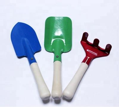 China Graden 3pcs Kids Children Mini Metal Outdoor Garden Tools Set Flower Trowel Rake Shovel Garden Beach Toy for sale