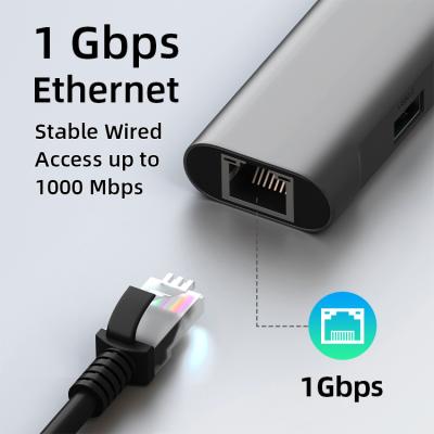 Cina L'adattatore 6 di USB C della stazione di aggancio in 1 con HDMI 4K triplica il palladio 60W del porto 3 dell'esposizione in vendita