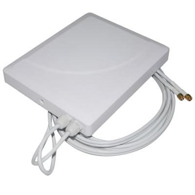 China Openlucht Richting Waterdicht Mimo Panel Antenna 11dbi 2700MHz Te koop