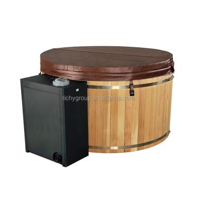 China Cedar Wooden Ozone System Electric Traditional Hot Selling Red Hot Tub for sale