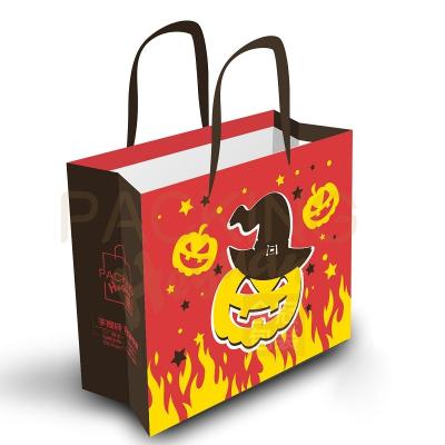 China Recyclable Customized Logo Style Gift Candy Kids Gift Boxes Party Art Paper Halloween Gift Paper Bag for sale