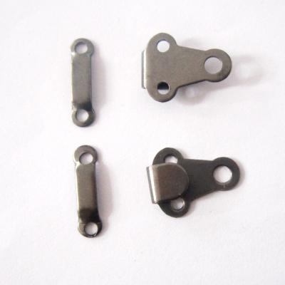 China Nickel free copper hardware for girl pants and skirts metal dress hook and panty hook for sale