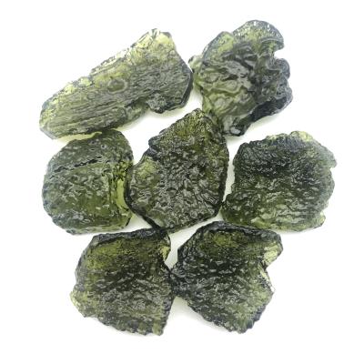 China 2021 China popular hot sale meteorite healing reiki chakra stone czech moldavite moldavite for crystal pendant for sale