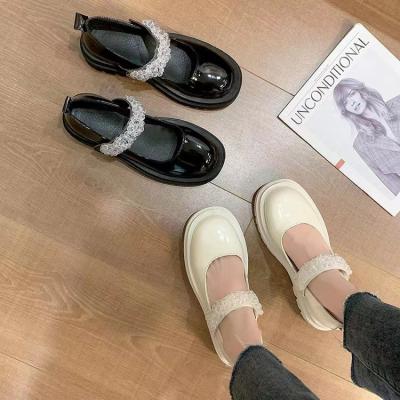 China 2022 New Large Size Shallow Mouth Deodorization Leather Shoes Thick Bottom Round Head Crystal Ankle-Strap Shoes for sale