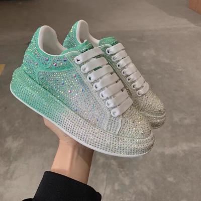 China 2022 New Trend Fashion Transparent Crystal Diamond Casual Women's Shoes Fashionable 3D Gradient Color Printing for sale