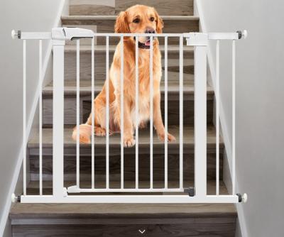 China Pet Barrier Fencing Portable Folding Breathable Door, Pet Separation Guard Insulated Dogs Baby Safety Fence Exbsh088 for sale