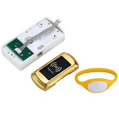 China HILUKE Good Quality Door Electronic Card Digital Fingerprint Password Wooden Door Lock for sale