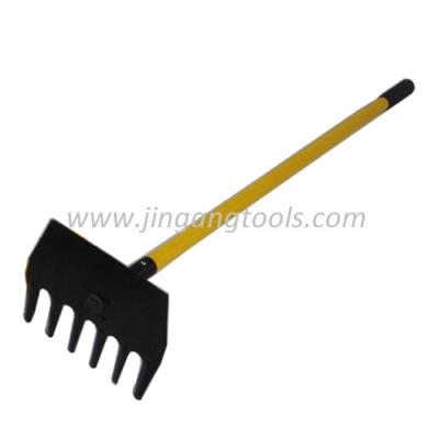 China Mcleod rake with fiber glass handle for sale