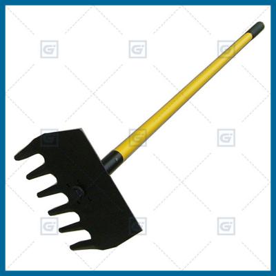 China LH105F01 high quality Mcleod rake with fiber glass tube handle, rakho blade, rake and hoe for sale