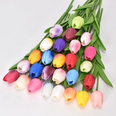 China Eco-friendly Artificial Tulip Flowers Home Wedding Decoration Preserved Flower Bouquet Decoration for sale