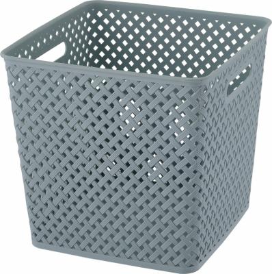 China Durable Guaranteed Unique Quality Plastic Rattan Woven Storage Baskets With Handle for sale