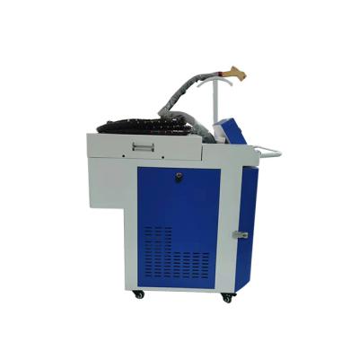 China Low Price New PVC Handheld Type 1500w Fiber Laser Rust Removal Cleaning Machine for sale