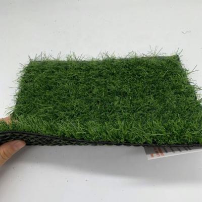 China New Beautiful Indoor Artificial Turf Grass For Garden Field Carpet Artificial Grass For Pet for sale