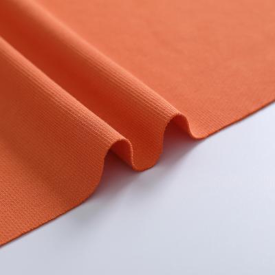 China Good Quality Breathable Long Wrinkle Oxygen Resistant Fabric New Low Price Staple Cotton Polyester Fabric For T-shirt Underwear for sale