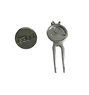 China Hot Selling Zinc Alloy Golf Divot Repair Tool Custom With Remove Magnetic Ball Marker for sale