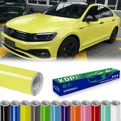 Cina KDPPF Pellicola PPF a colori per la protezione Auto-guarigione Effetto di cambiamento di colore Anti-macchia Film di avvolgimento in vinile per auto in vendita