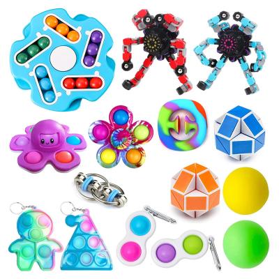 China Office Toys 0102 New Design Rainbow Silicone Bubble Push Noise Toys Set Sensory Noise Tubes Wristband for sale