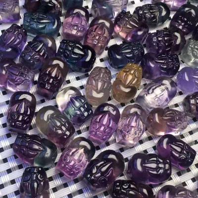 China Wholesale china god crystal beast carving hand carved pixiu cute rainbow fluorite pixiu small crystal pixiu for sale