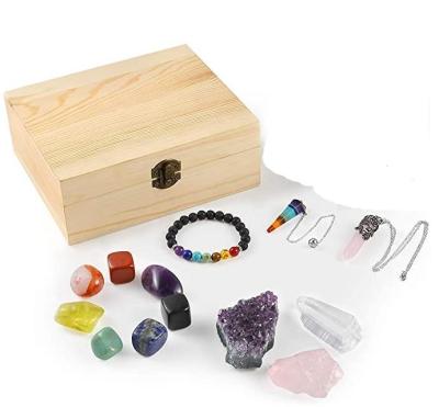 China Wholesale China Crystals Healing Stones Wooden Box Set Charm 7 Chakra Stones Kit For Meditation for sale