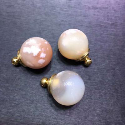 China CLASSIC Natural Cherry Blossom Agate Crystal Quartz Essential Oil Bottle Necklace Crystal Perfume Bottle Pendant for sale