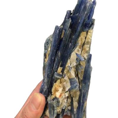 China Natural Raw Kyanite Mineral Specimen China Kyanite Gemstone Rough Blue Kyanite For Feng Shui for sale