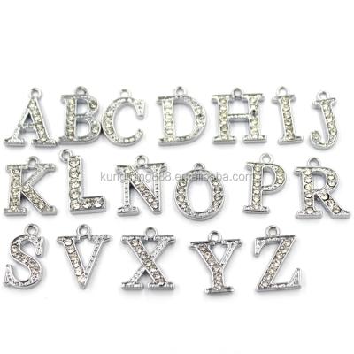 China FASHIONABLE Top Sale DIY 26 Silver English Letter Jewelry Pendant Charms Wholesale For Women for sale