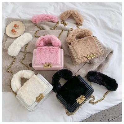 China China factory price fashion chain handbag PU fur shoulder women luxury simple fashionable bags plush for sale