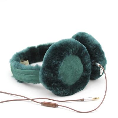 China Lovely Plush Ear Muff Winter Music Classical Music Ear Muff Small British MIC Sheep Leather Cloth Sheepskin Hair Earmuff for sale