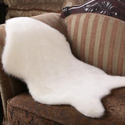 China Cheap Rabbit Plush Area Rugs Factory Directly Wholesale Non-slip Faux Rabbit Fur Blanket for sale