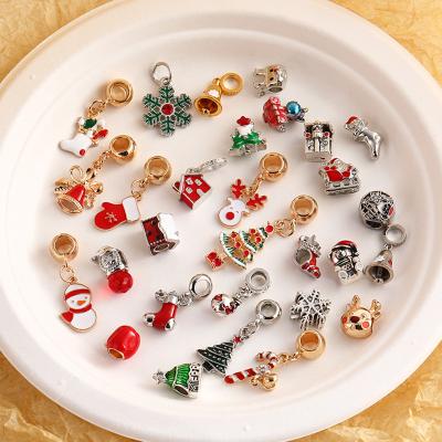 China New Custom Alloy DIY Snowflake Cute Christmas Cartoon Necklace Bracelet Electroplating Pendant Charms Accessories for sale