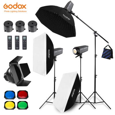 China Convenient to Install 600W Godox SL-200W 3x 200w Continuous Light LED Studio Light with Softbox, Stand, Honeycomb Grid, Boom Arm for sale