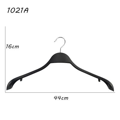 China CLASSIC Wide Shoulder Coat Hanger Plastic Coat Hanger Men Suits Hanger for sale