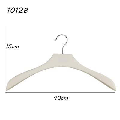 China CLASSIC hangers wholesale coat rack hanger for jacket hanger for sale