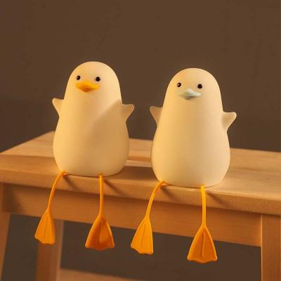 China AL603 Silica Gel Seagull Pat Silicone Light With Mobile Phone Bracket USB LED Table Lamp Girl Filling Power Birthday Gift for sale