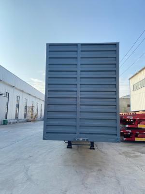 China Hydraulic Lift Cattle/Cow/Pig/Poultry Animal Transport Trailer Fence Carrier Semi Trailer for sale