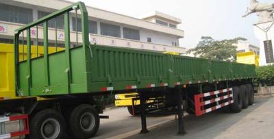 China 60t Load Capacity Semi Trailer with Customization Option and Drop Deck Cargo Fence for sale