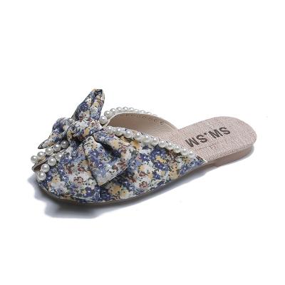 China Fashion trend summer ladies bow flat slipper sandals women printing flower decoration slippers for women new style for sale