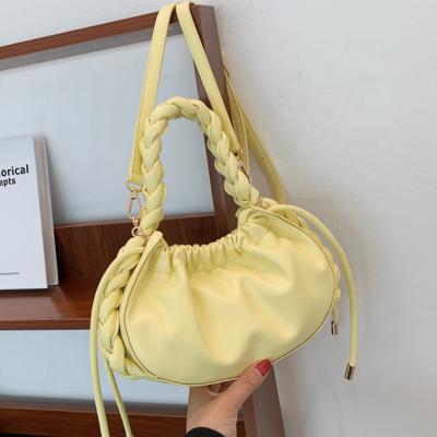 China 2021 Fashion Style French Women Bags Shoulder Messenger Bag Pleated Handle Women Handbags Woven Straps for sale