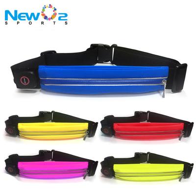 China Colored Instant Light Outdoor Waist Bag Portable Night Light Party Belt Light Mobile LED Bag for Running for sale