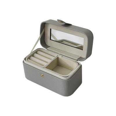 China Handmade Mini Design Leather Jewelry Case Travel Cufflink Box for sale