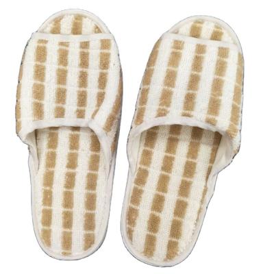 China Professional Factory Direct Home High Quality Canvas Slippers Eco-Friendly, Luxury Bath Slippers for sale