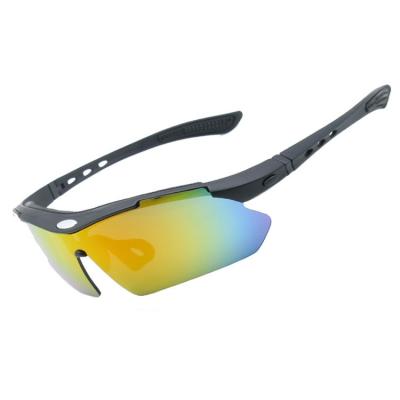 China UV Protective Polarized Sport Sunglasses With TR90 Unbreakable Frame for sale