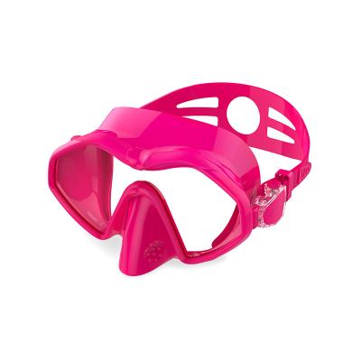 China Gafas de la nadada de la prueba de la niebla del buceo con escafandra con la correa ajustable de la lente de HD en venta