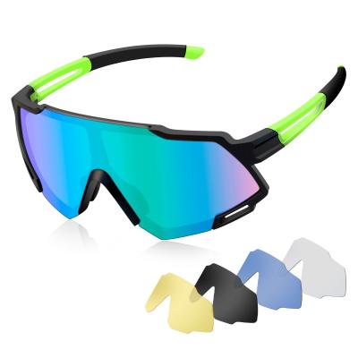 China TR90 protección ULTRAVIOLETA corriente polarizada ajustable de las gafas de sol el 100% resistente a los choques en venta