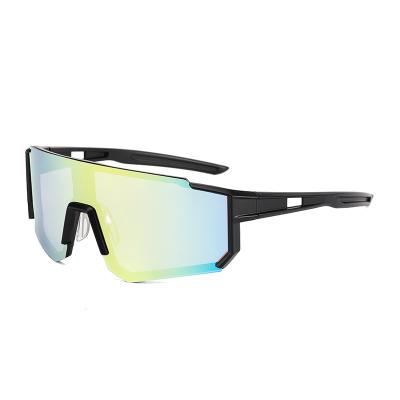 China Men UV400 Polarized Sport Sunglasses For Cycling Eye Protection for sale