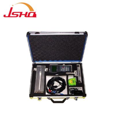 China Hand Held Portable Ultrasonic Flow Meter with Flange on HQHUF Sensors for sale