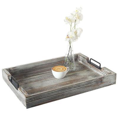 China Handmade Distressed Torched 20-Inch Wood Serving Tray With Modern Black Metal Handles for sale